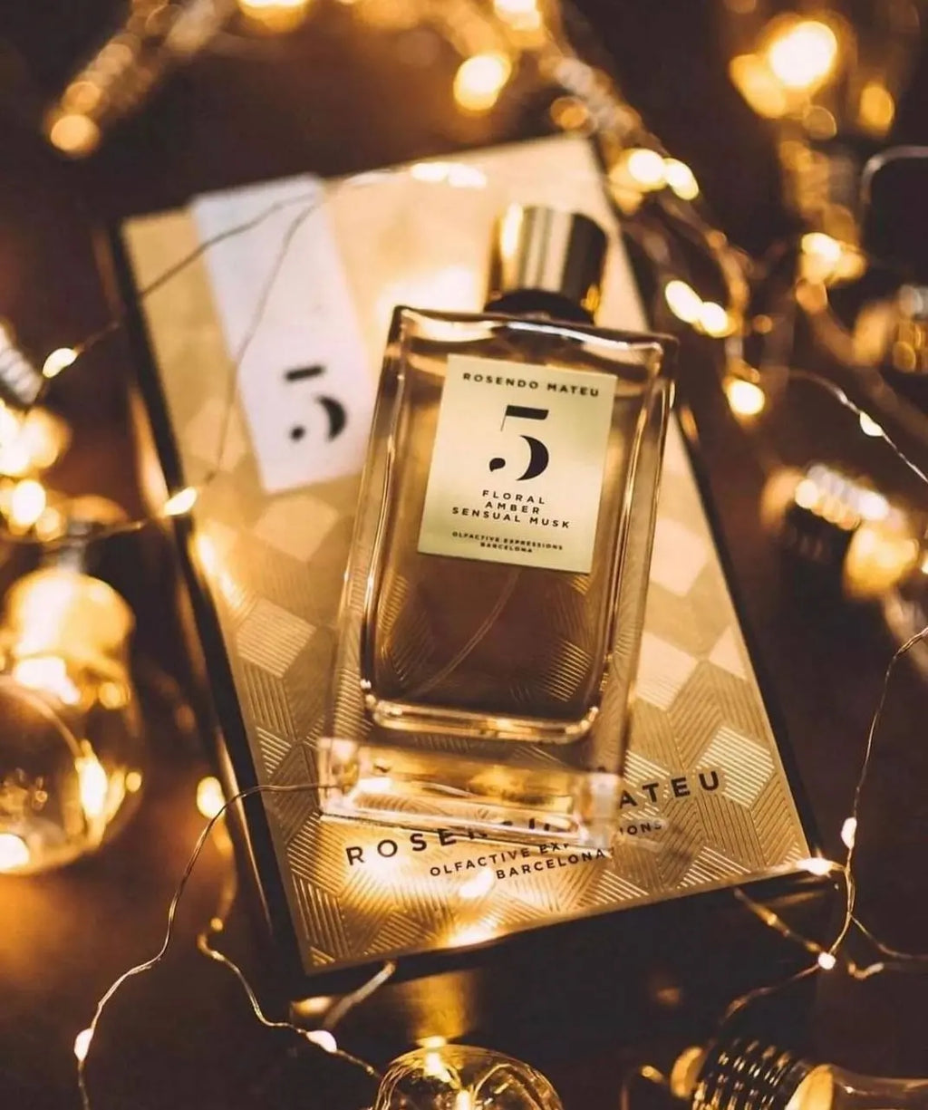 Nº5 – Rosendo Mateu | Parfum de niche intense et addictif Maison Reha